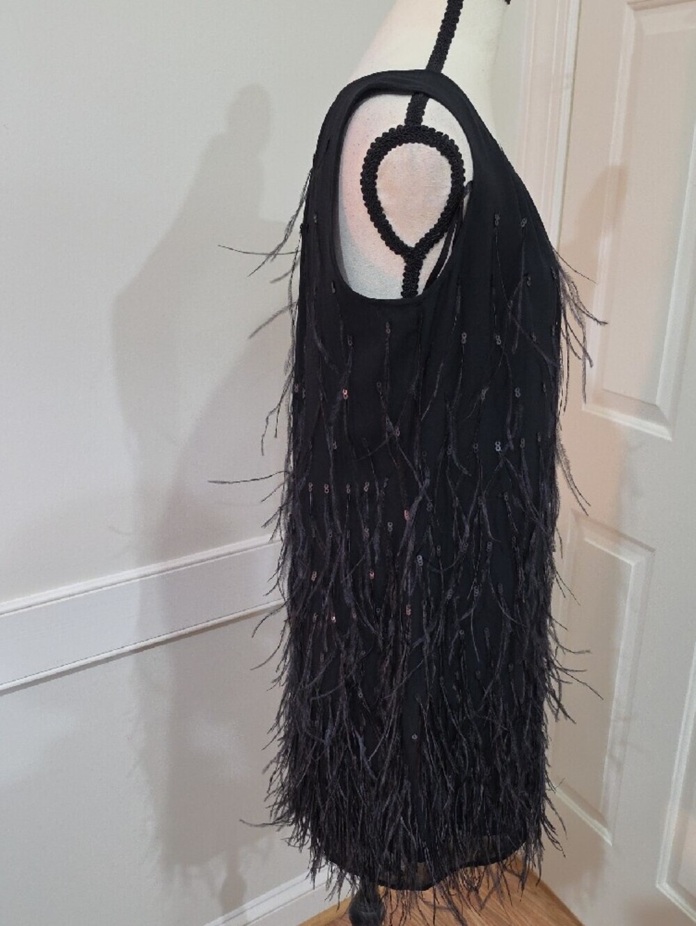 Talbots Petites Black Sequin and Feather-Trim Cocktail Shift Dress - Size 8P - Picture 6 of 9